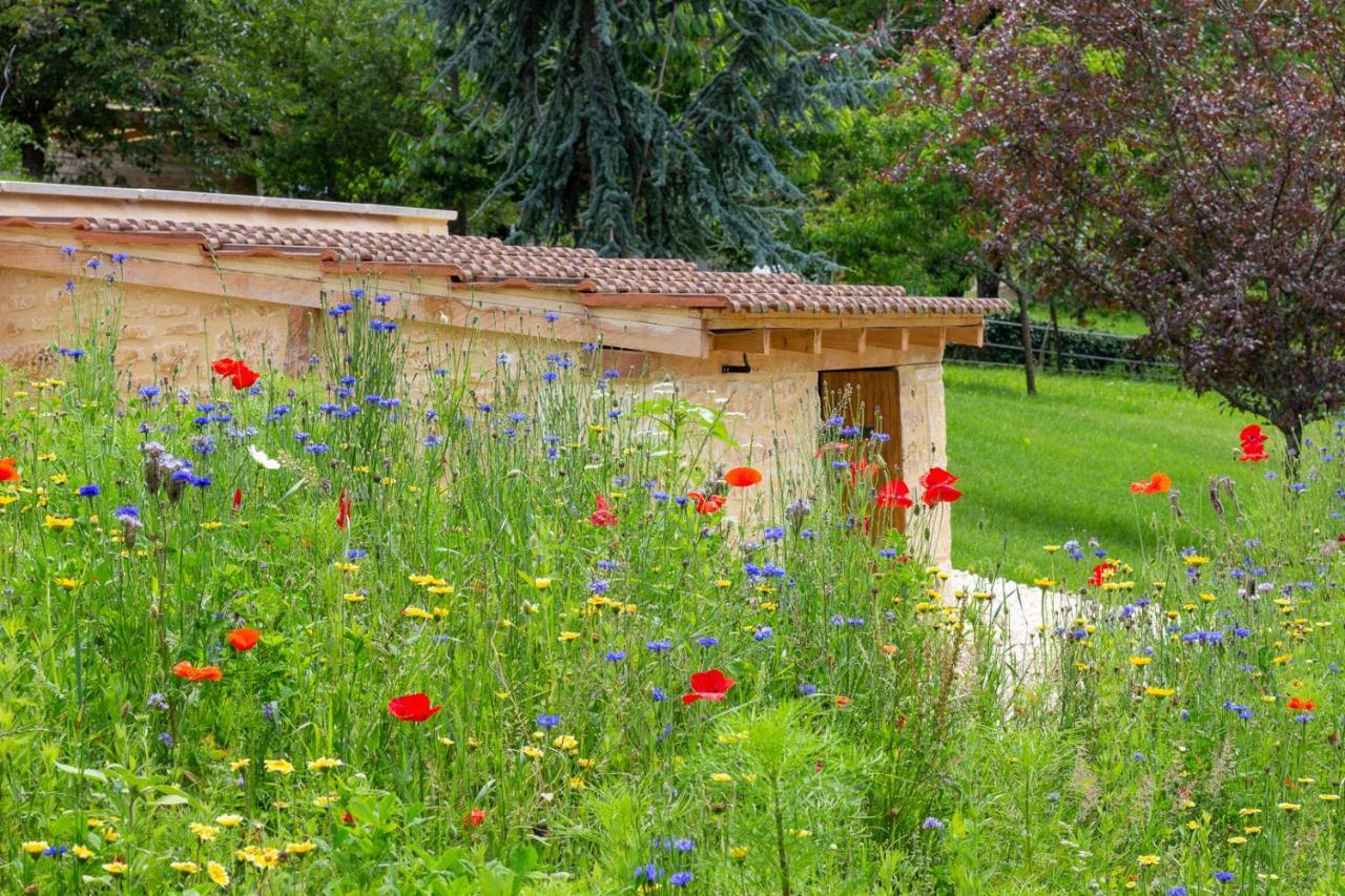 Aux Bories De Marquay, Chambres D'Hotes B&B Avec Piscine Et Spa Pres De Sarlat Eksteriør bilde